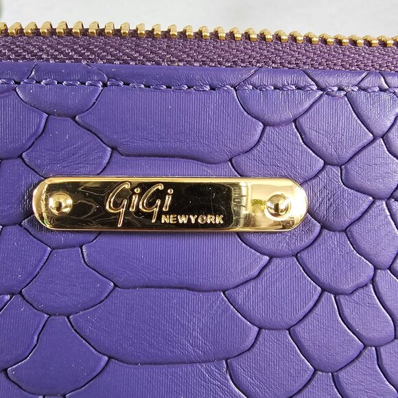 GiGi New York Python Embossed Clutch Bag - Picture 2 of 7